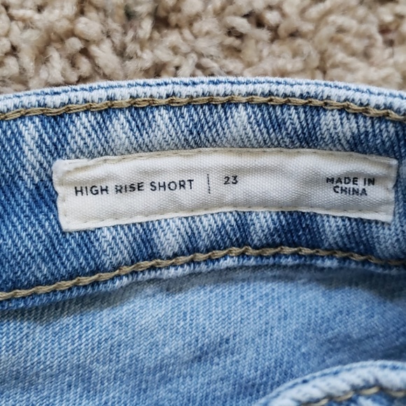 High Rise Shorts - Picture 4 of 5